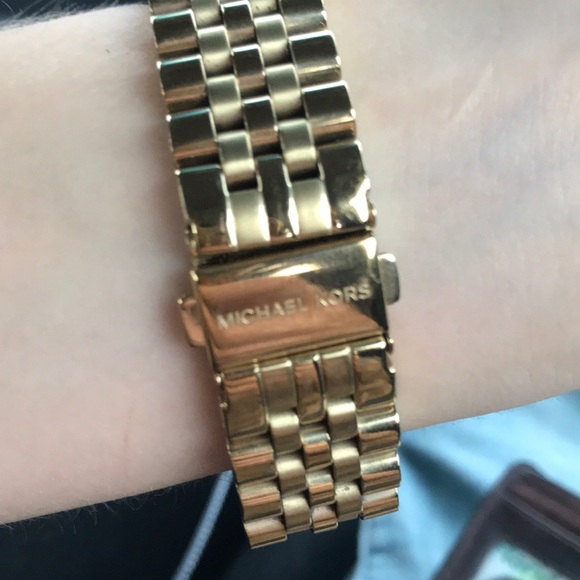 NEW Michael Kors Lexington Watch 5556 NO SCRATCHES - Picture 2 of 2